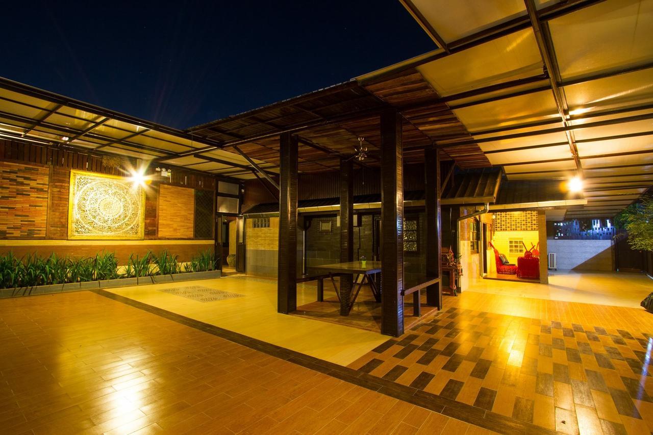 Wiang Kum Kam Resort Chiang Mai Esterno foto