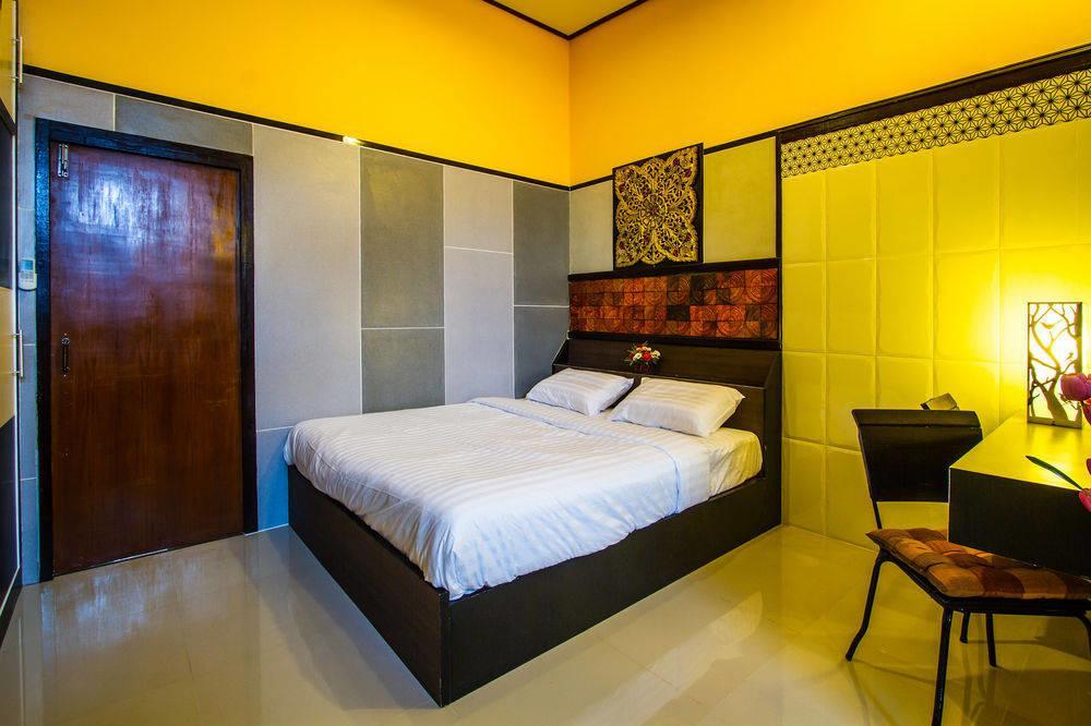 Wiang Kum Kam Resort Chiang Mai Esterno foto