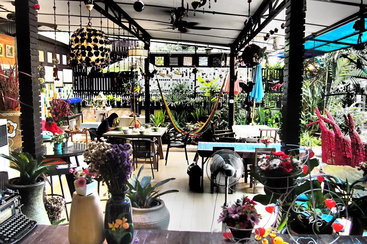 Wiang Kum Kam Resort Chiang Mai Esterno foto