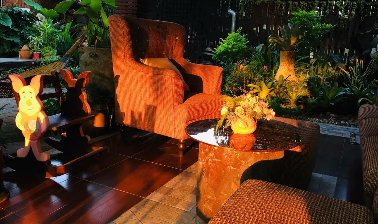 Wiang Kum Kam Resort Chiang Mai Esterno foto